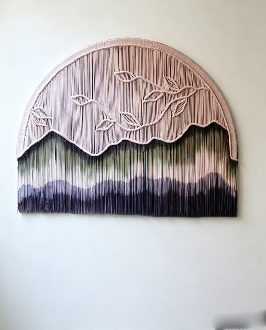Handmade tapestry circular wall decoration